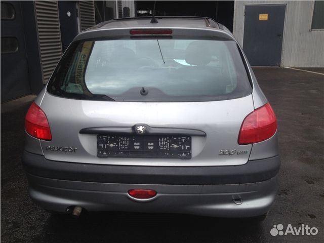 Разбор на запчасти Peugeot 206