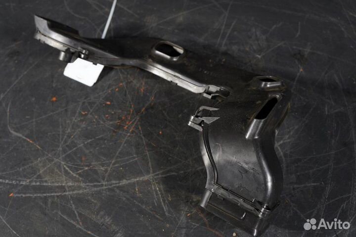 Воздуховод задней части салона Bmw X5 E70 N52B30