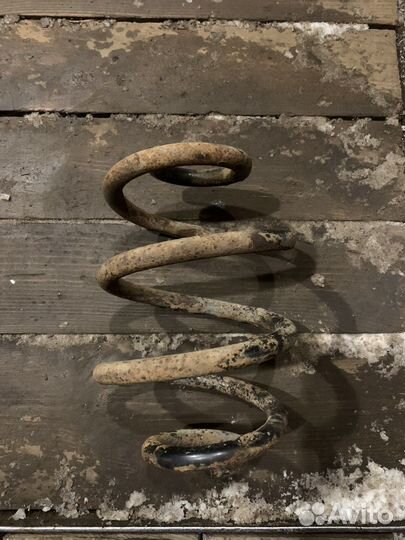 Задняя пружина е36