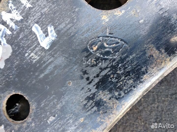 Рычаг передней подвески hyundai santa fe 1 правый