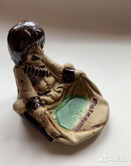 Пепельница