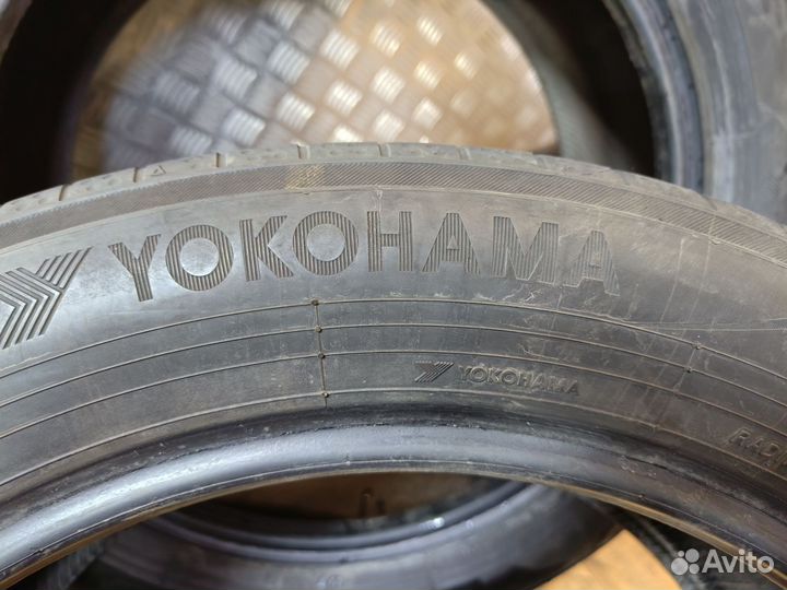 Yokohama BluEarth AE50 215/55 R17 94W