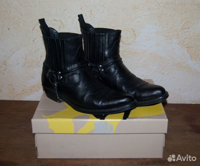 Казаки Afalina Натуральная кожа б/у