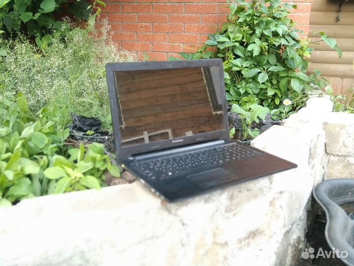 Ноутбук Lenovo