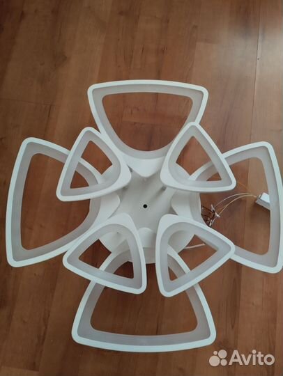 Люстра потолочная светодиодная бу