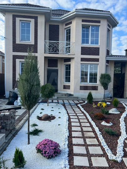 Дом 170 м² на участке 4 сот.