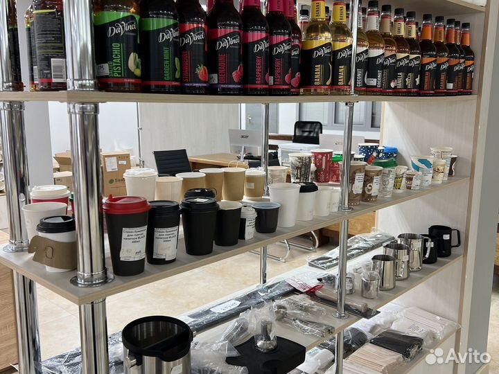 Упаковка, стаканы для напитков и кофе