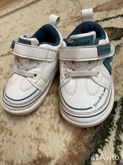 Кроссовки на первые шаги 19