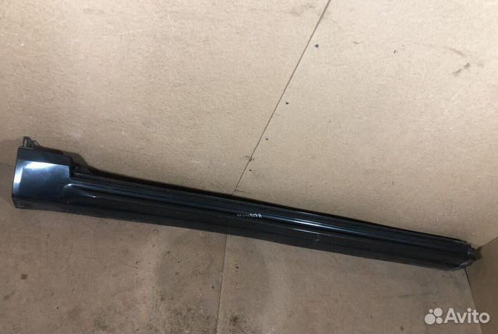 Накладка порога левая Volvo XC90