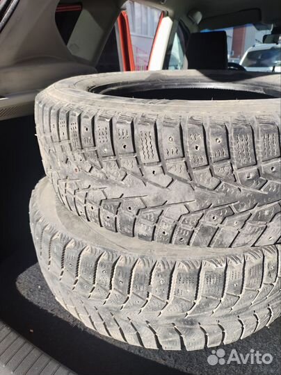 Maxxis Arctic Trekker SP03 215/65 R16 102