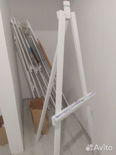 Мольберт художественный