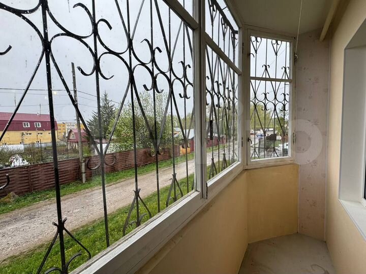 3-к. квартира, 72,1 м², 1/4 эт.