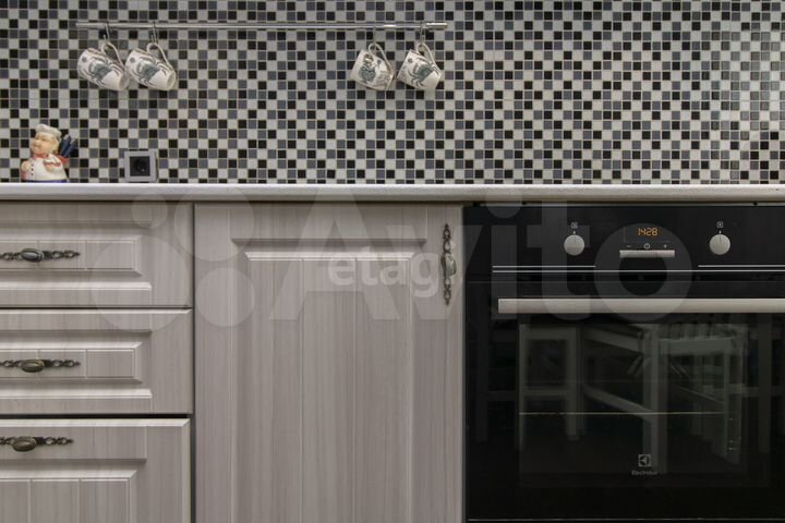 3-к. квартира, 74 м², 5/5 эт.