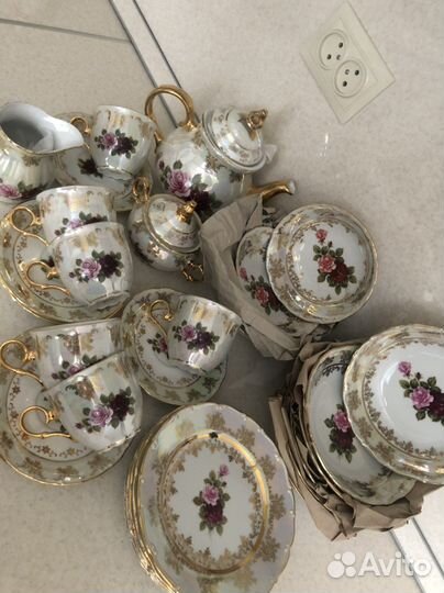 Набор посуды. Роза, тарелок,Чехия оригинал