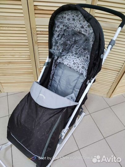 Новые санки- коляски Умка в наличии