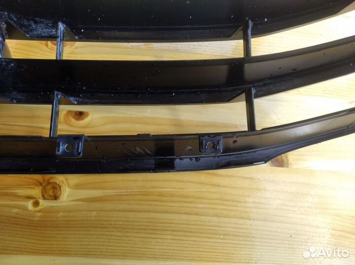 Накладка переднего бампера лада веста