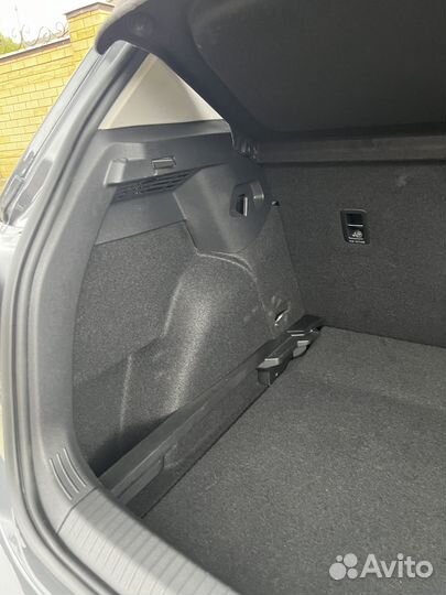 Volkswagen Golf 1.0 AMT, 2021, 10 000 км