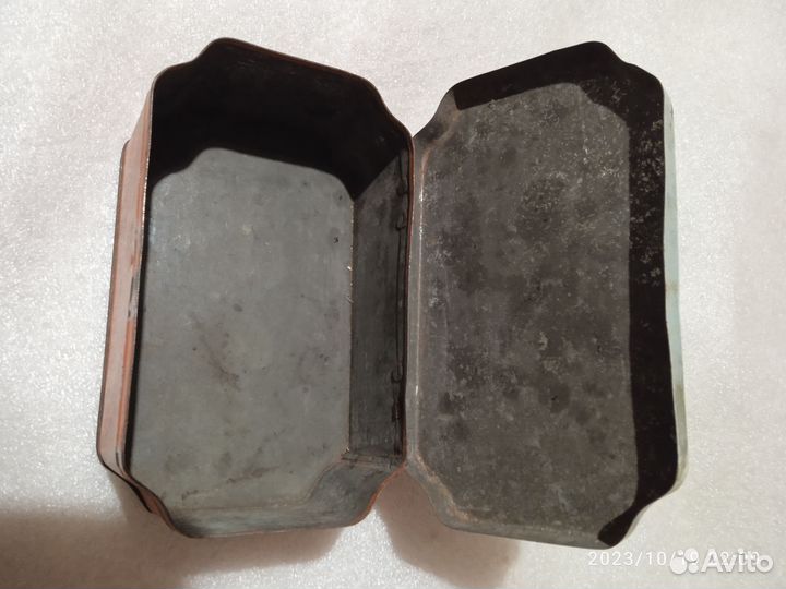 Коробка из-под трубочного табака дгтф