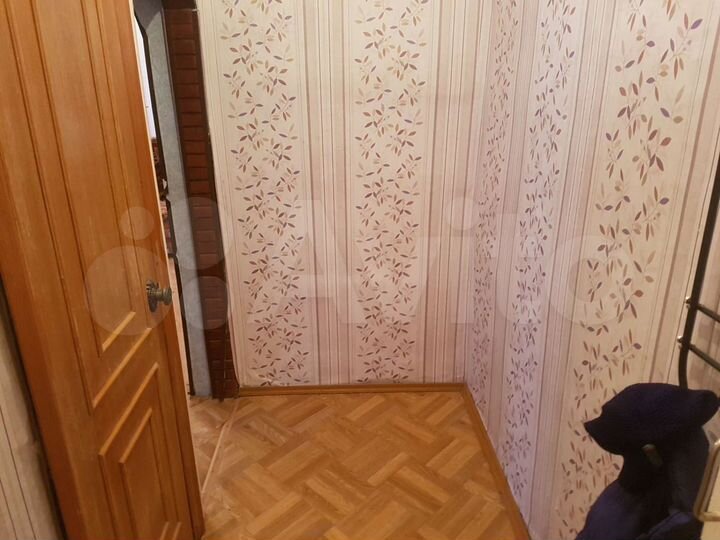 1-к. квартира, 32 м², 1/4 эт.