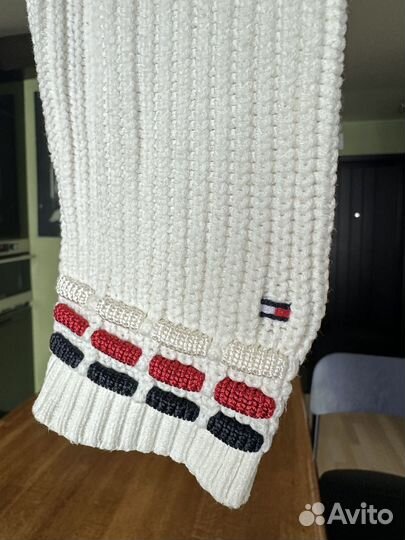 Tommy hilfiger пуловер