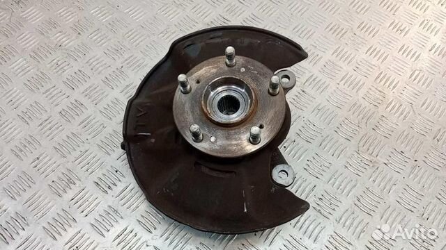 Кулак поворотный передний правый Honda Civic 5D 20