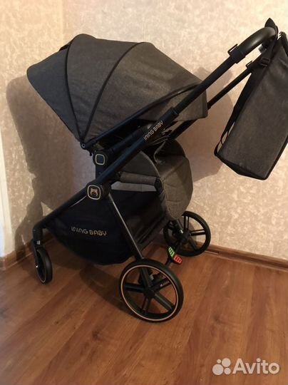 Коляска новая с реверсивным блоком с сумкой