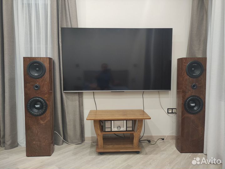 Акустика напольная