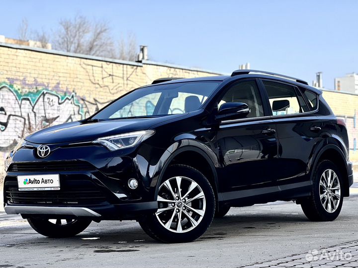 Toyota RAV4 2.5 AT, 2018, 10 700 км