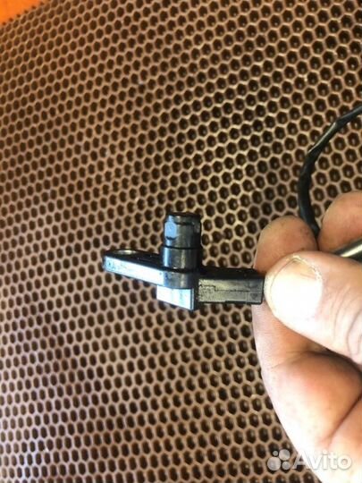 Датчик скорости АКПП Volkswagen Touareg 7LA