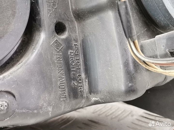 Фара передняя для Renault Scenic 2