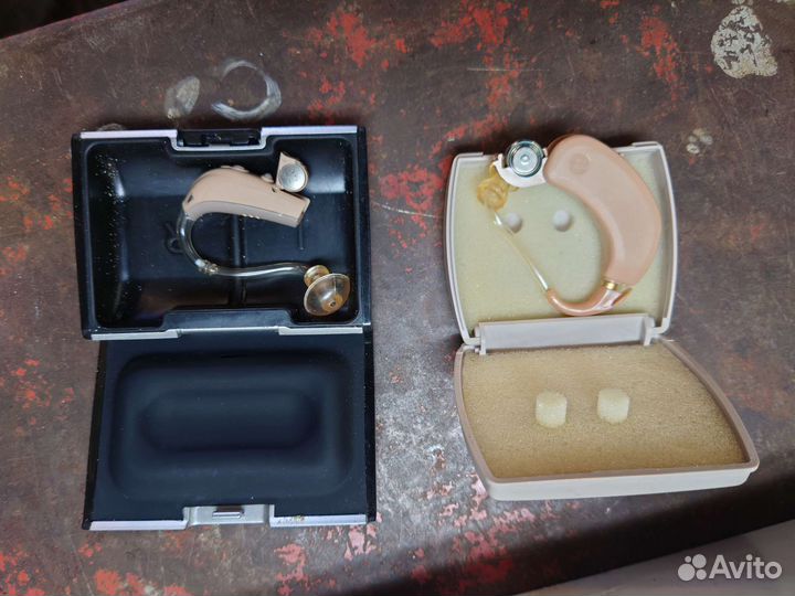 Слуховой аппарат на батарейке