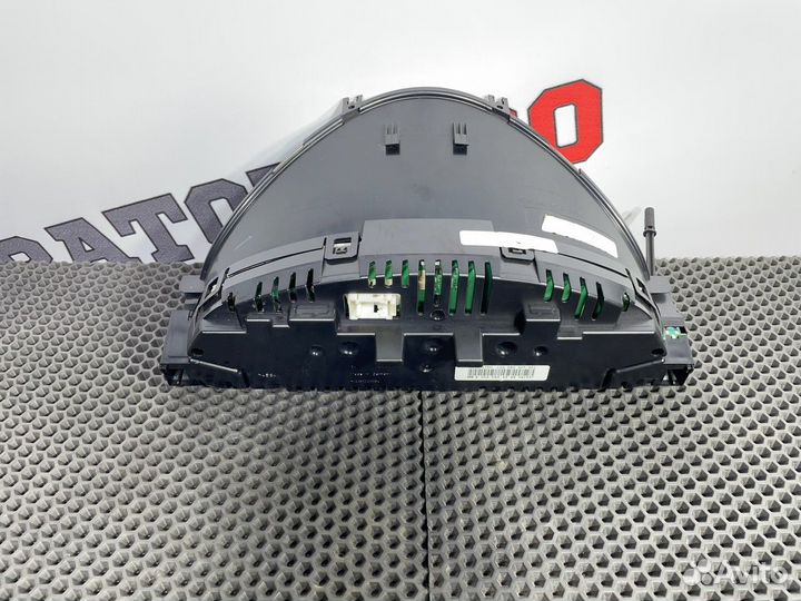 Панель приборов Mercedes-Benz C-class