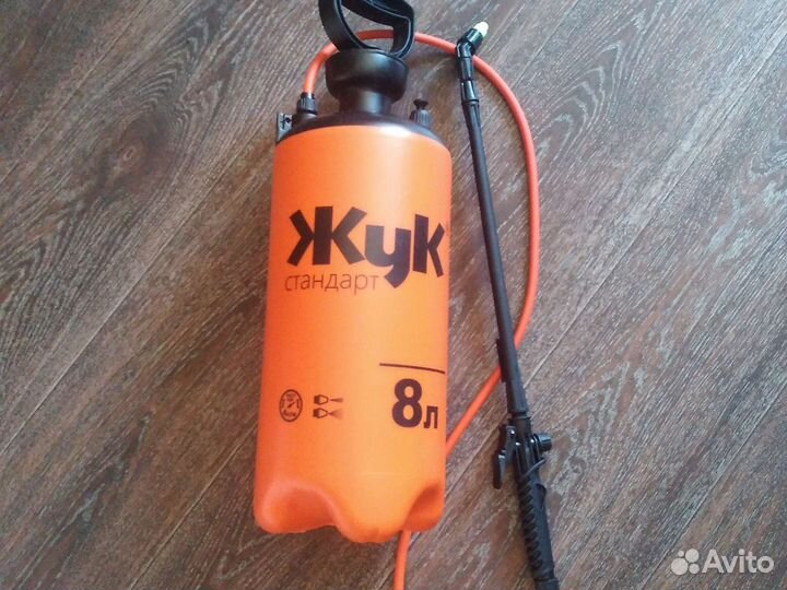 Опрыскиватель садовый ручной