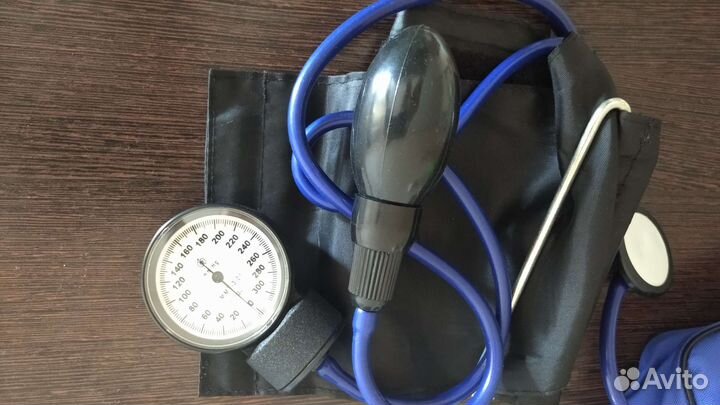 Тонометр механический