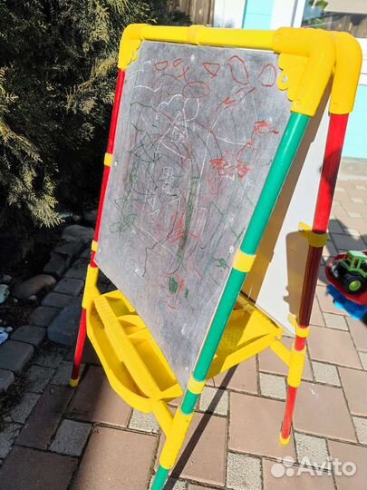 Доска для рисования маркером и мелом