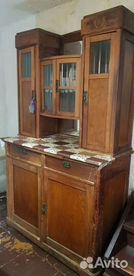 Довоенный кухонный буфет