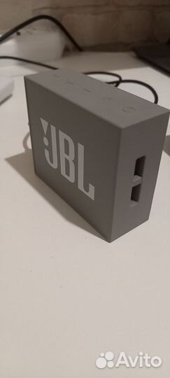 Колонка JBL