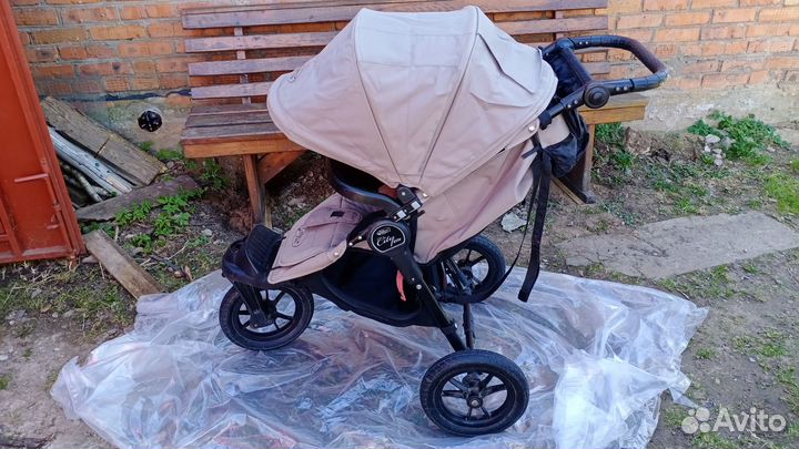 Коляска Baby Jogger City Elite