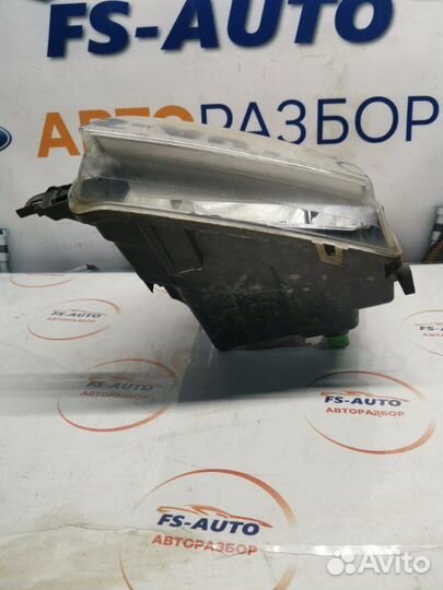 Фара галогеновая передняя левая Ford Fusion 1.6