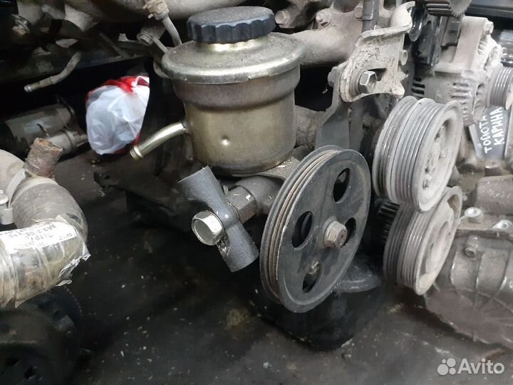 Насос гур тойота Карина е