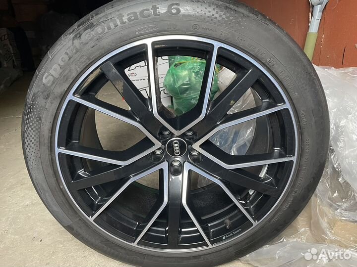 Оригинальные колёса Audi Q8/SQ8 R22