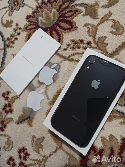 iPhone Xr, 64 ГБ