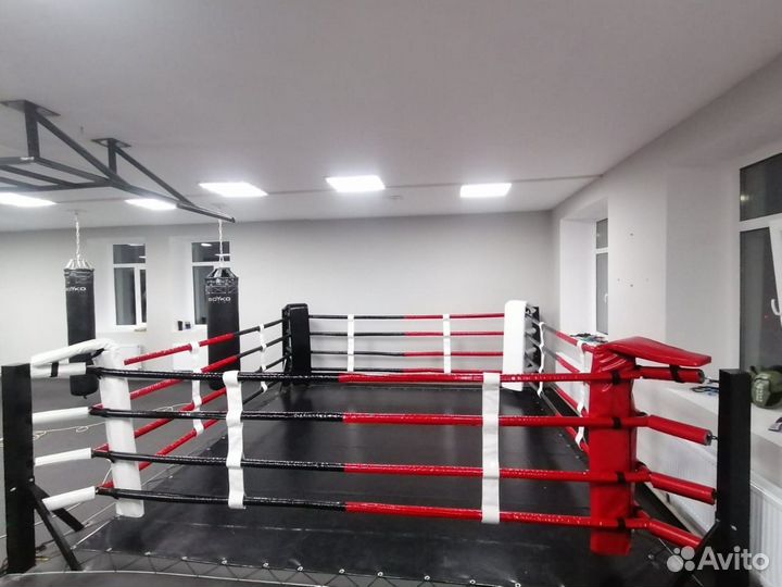 Боксерский ринг