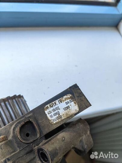 Водяной насос помпа. Citroen peugeot оригинал