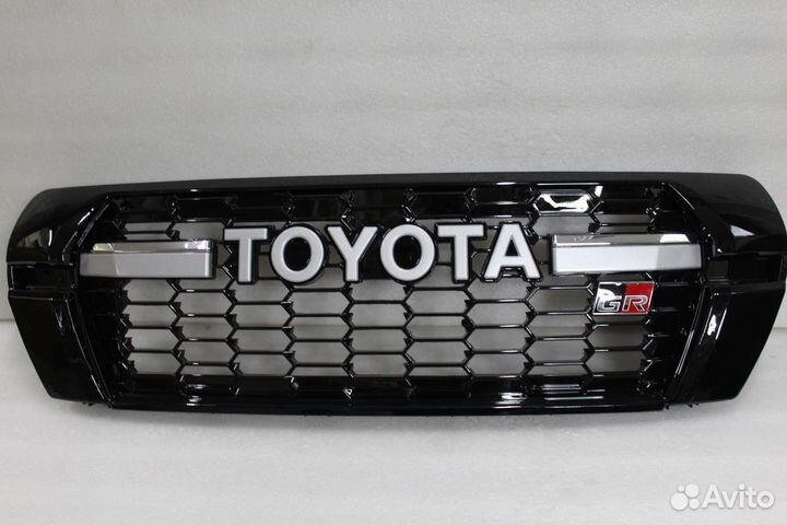 Land Cruiser 200 2008-2015 Решетка стиль 300 Q4WW1