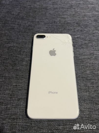 iPhone 8 plus 64gb