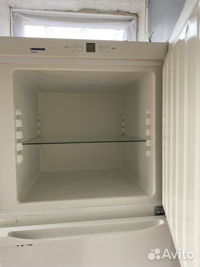 Холодильник liebherr