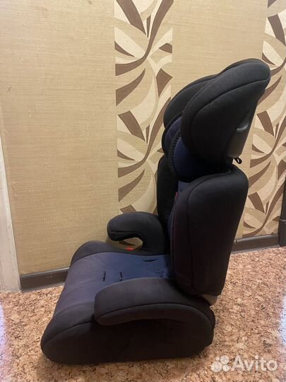 Автомобильное детское кресло
