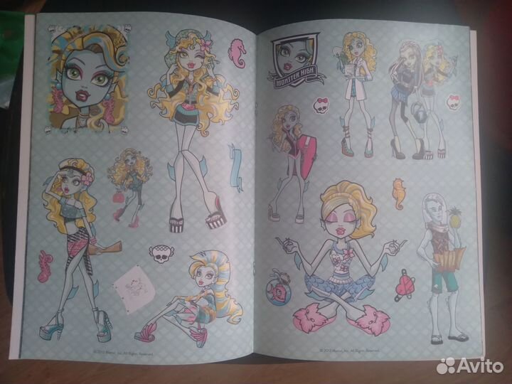 Журналы Monster High с наклейками новые