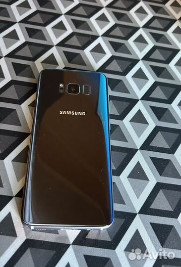 Samsung Galaxy S8, 4/64 ГБ